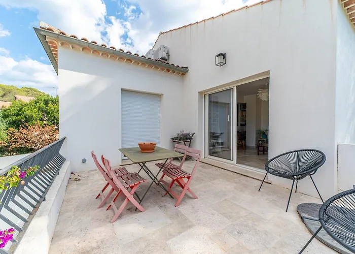 Piscine Privée Boulouris Сasa de vacaciones *